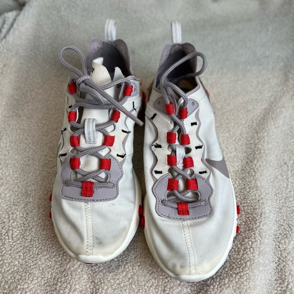 NIKE React Element 55 Womens Running Shoe Red White 7 - Picture 2 of 5